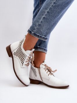 Chaussures ajourées à lacets blanches – Step in style